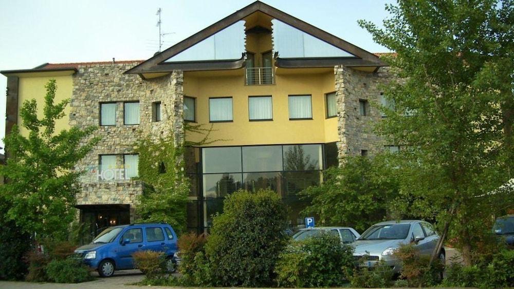 Art&Hotel Aeroporto Stezzano Esterno foto
