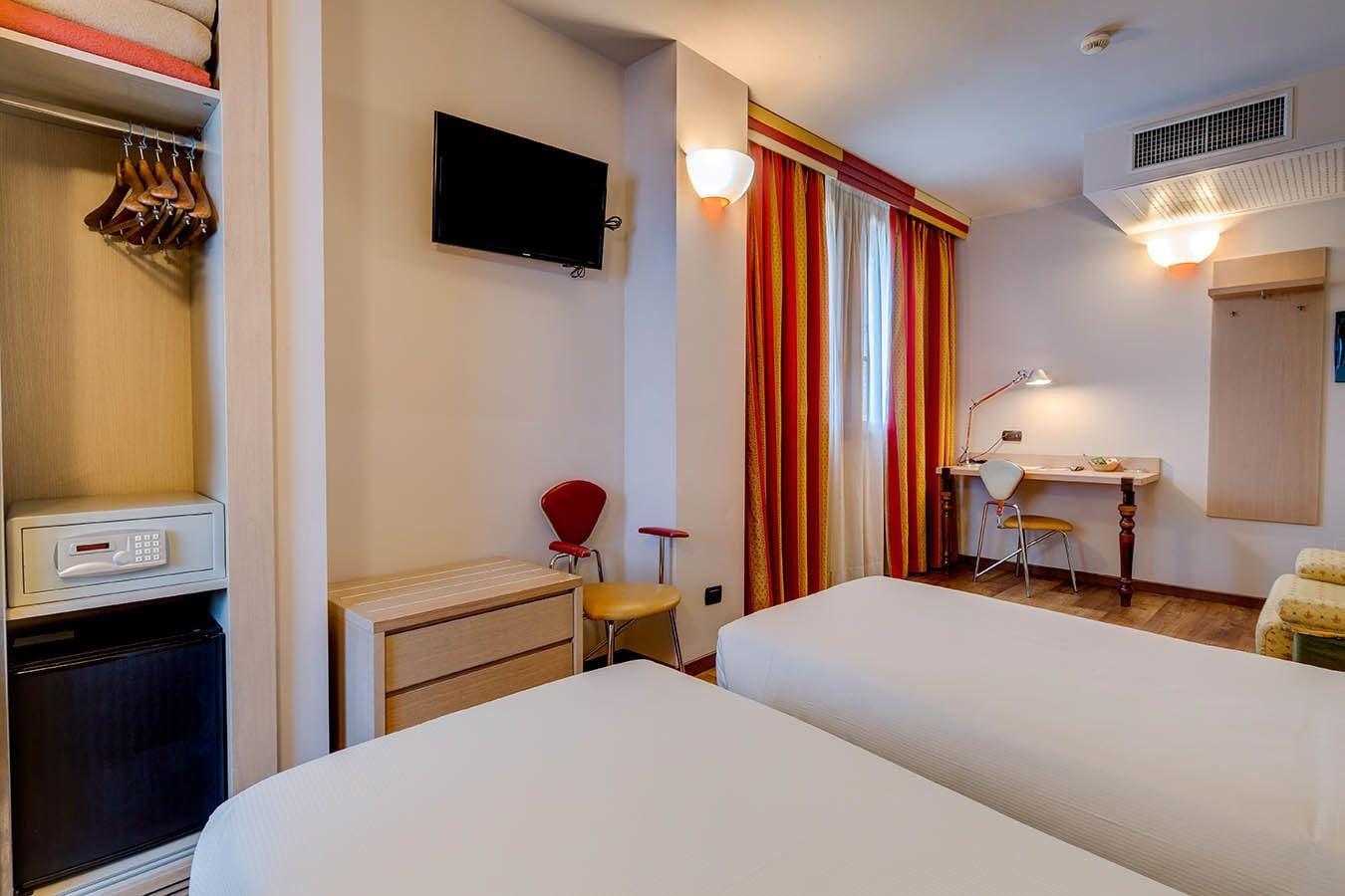 Art&Hotel Aeroporto Stezzano Esterno foto
