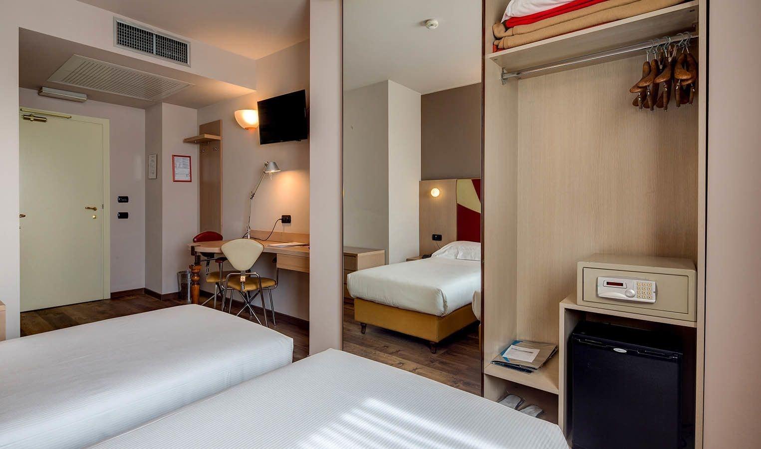 Art&Hotel Aeroporto Stezzano Esterno foto