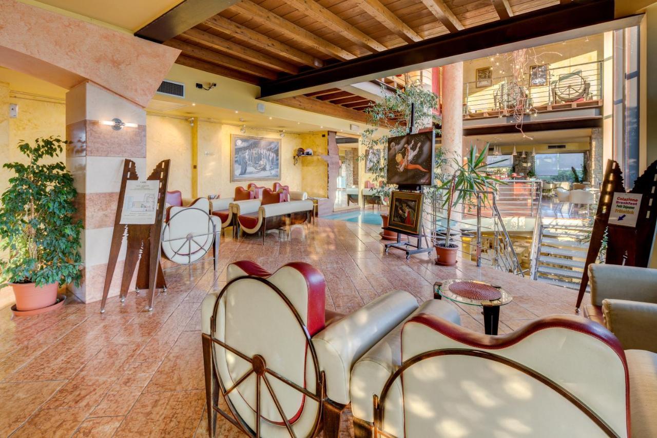 Art&Hotel Aeroporto Stezzano Esterno foto